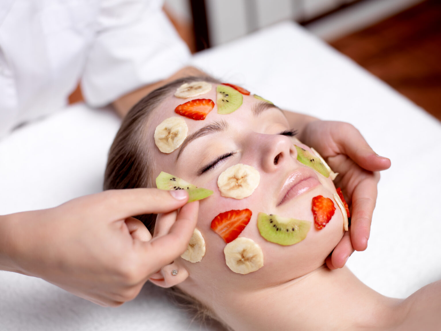 fresh-fruit-facial-treatment
