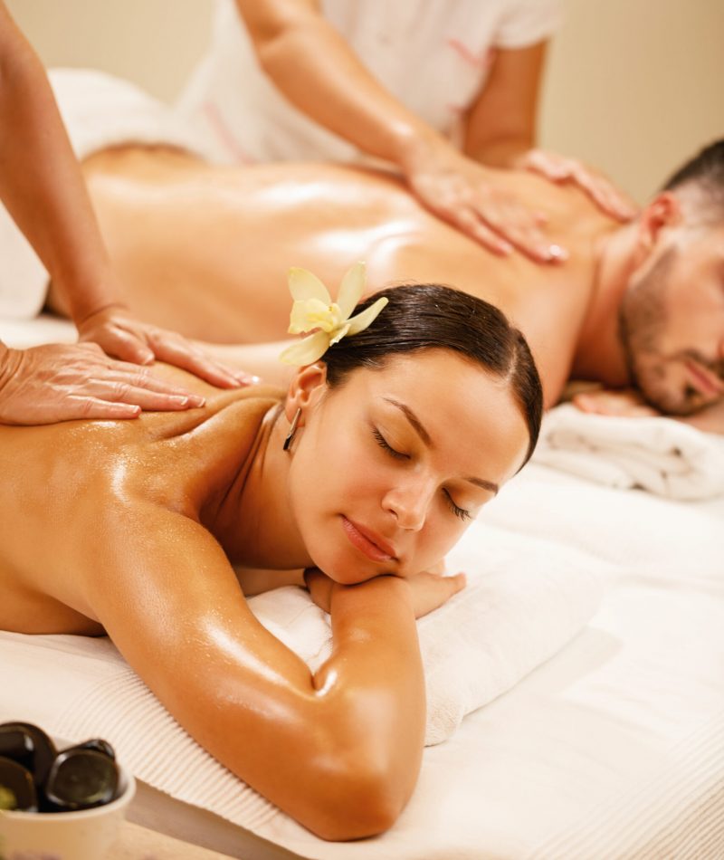 couple-massage-retreat